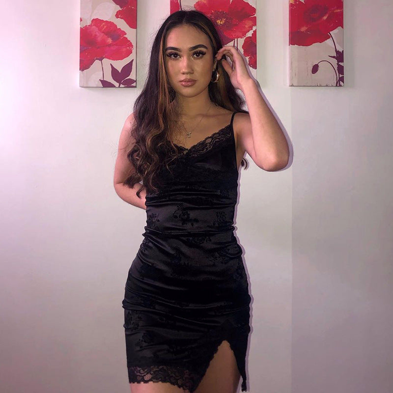 Black gothic mini dress women V-neck slim fit bodycon silhouette side view Darkwear Fashion