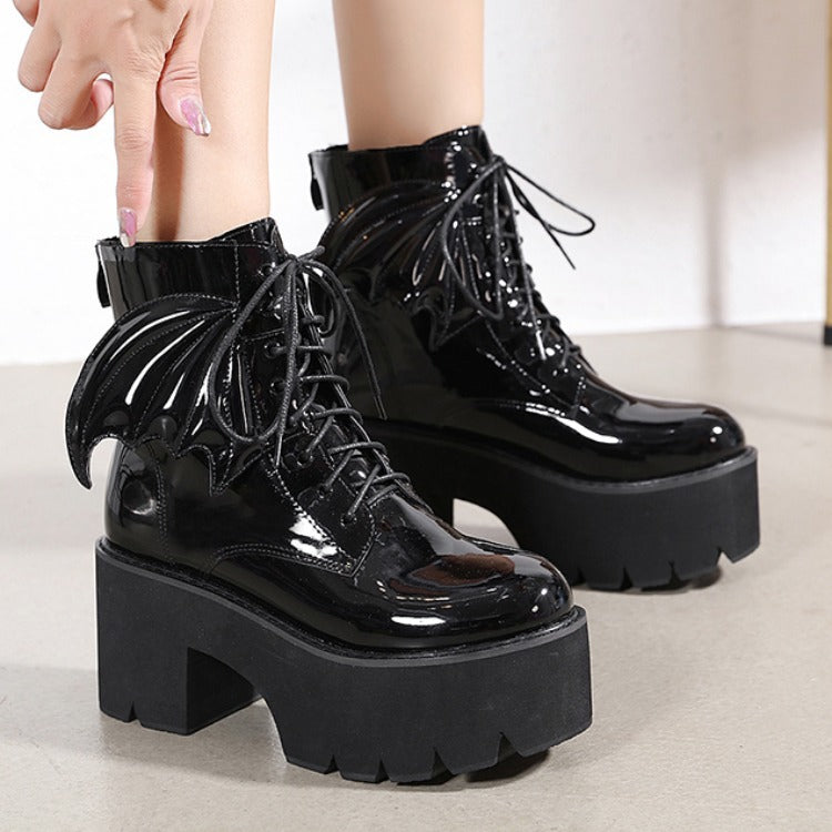 Size chart image: EU size chart for goth platform ankle boots, sizes 35 to 42
