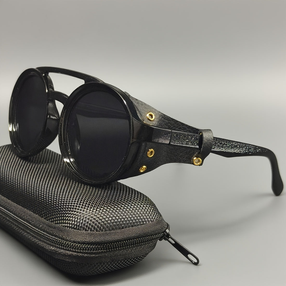 Round UV400 Sunglasses with Double Bridge Frame Darkwear Style Eyewear